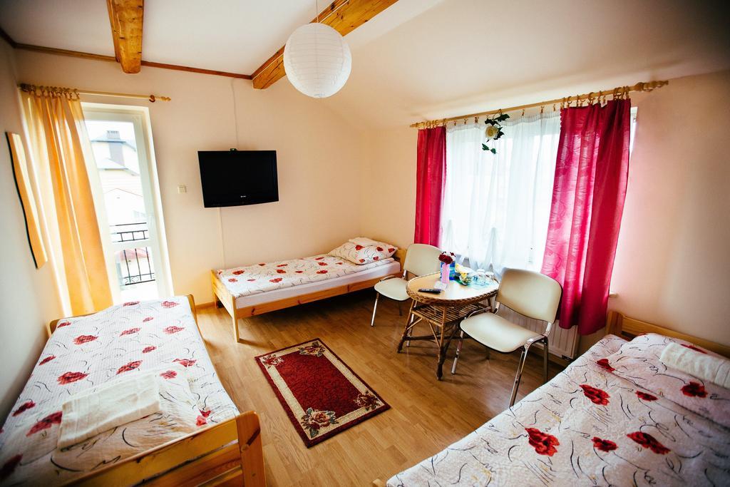Tanie Noclegi 2 Kielce Habitación foto